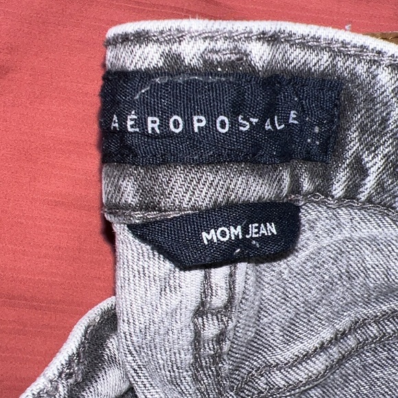 Aeropostale Women's Acid Wash Gray Mom Jeans - Picture 2 of 4